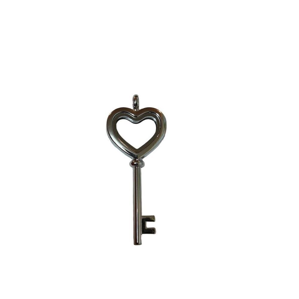 Silver Heart Key Pendant with Rhinestones - Picture 3 of 4